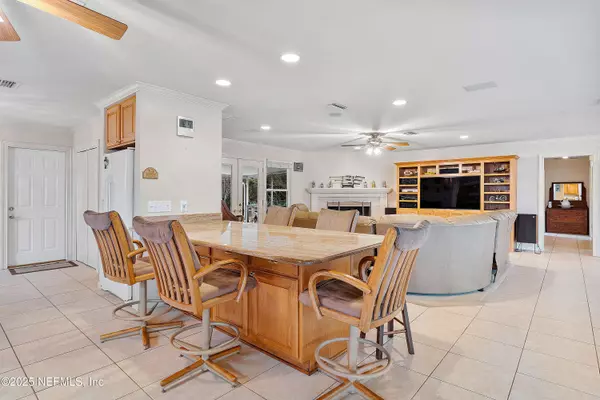 12932 HELM DR, Jacksonville, FL 32258