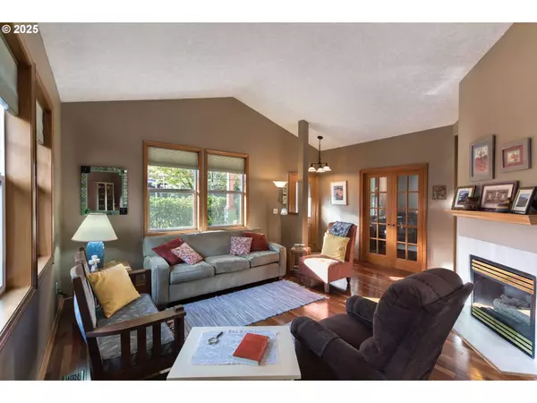 1148 NE MULTNOMAH DR, Fairview, OR 97024