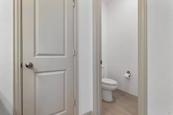 6164 Silverado Trl, Mckinney, TX 75070-0253