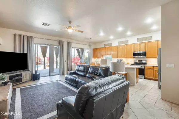 11394 S COOLWATER Drive, Goodyear, AZ 85338