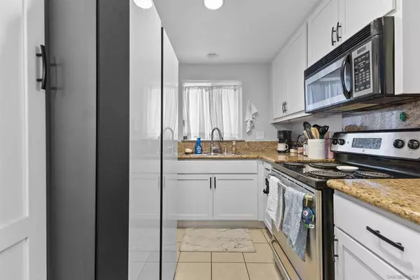 495 San Pasqual Valley Rd #144, Escondido, CA 92027