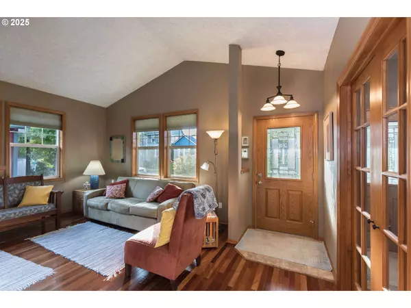 1148 NE MULTNOMAH DR, Fairview, OR 97024