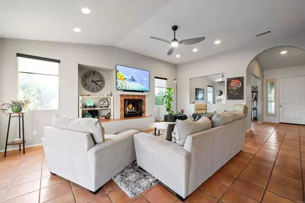 532 Blue Jay, Oceanside, CA 92058