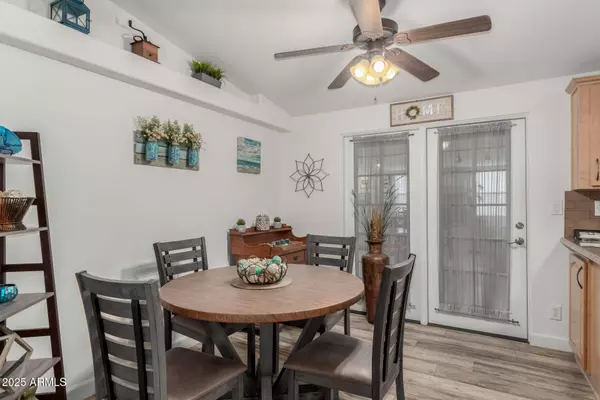 3301 S GOLDFIELD Road #5027, Apache Junction, AZ 85119