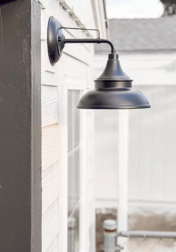 2711 E MARSHALL Ave, Spokane, WA 99207