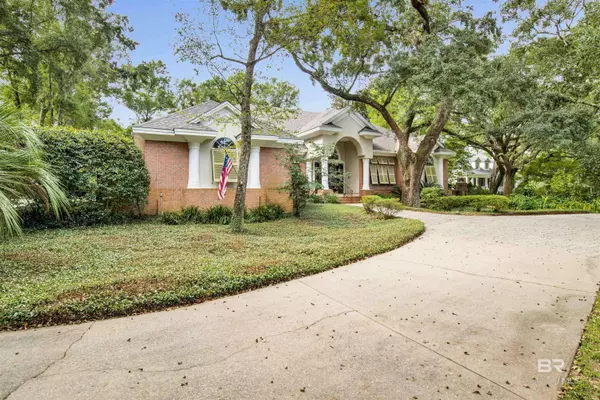 6820 Beaver Creek Drive, Fairhope, AL 36532