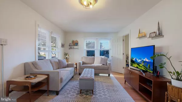 512 W CALLOWHILL ST, Perkasie, PA 18944