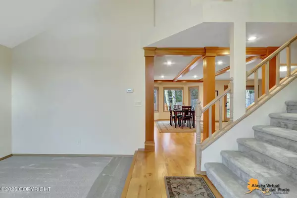 3851 Winchester LOOP, Anchorage, AK 99507