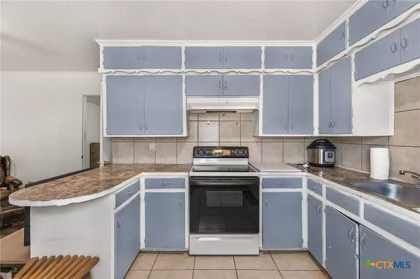 300 W Valley RD, Harker Heights, TX 76548