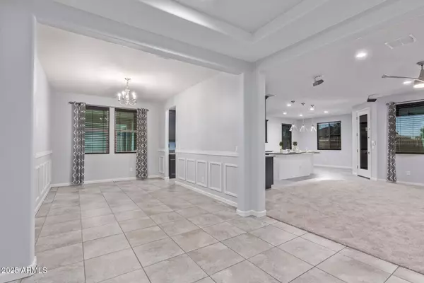 35134 N LAREDO Drive, San Tan Valley, AZ 85144