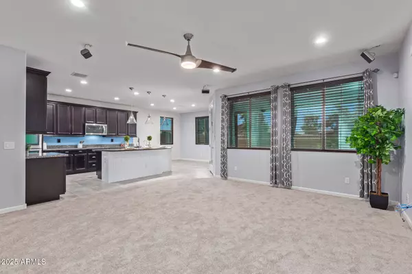 35134 N LAREDO Drive, San Tan Valley, AZ 85144