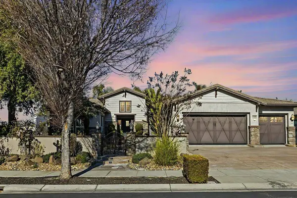 1249 Holly Berry CT, Manteca, CA 95336