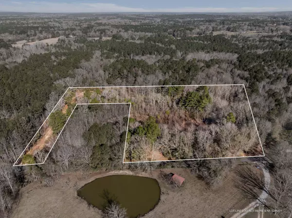 00 W Magnolia Ln., Taylorsville, MS 39168