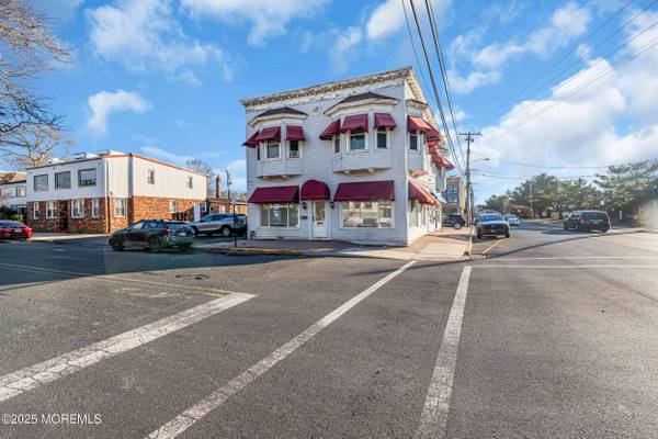 651 2nd Avenue #1, Long Branch, NJ 07740