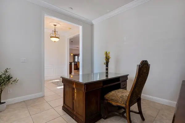 1249 Holly Berry CT, Manteca, CA 95336