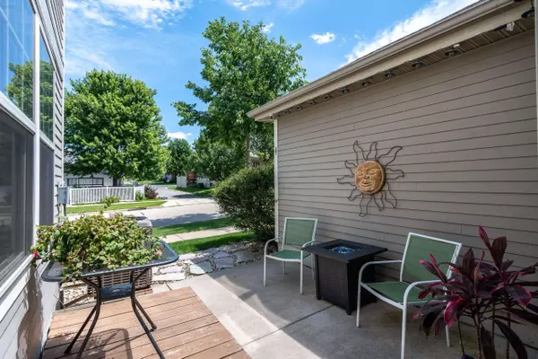 558 Apollo Way, Madison, WI 53718