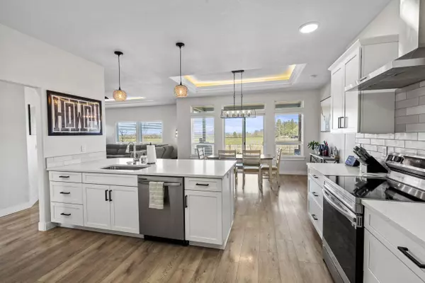 2264 Calico LN, Medford, OR 97501