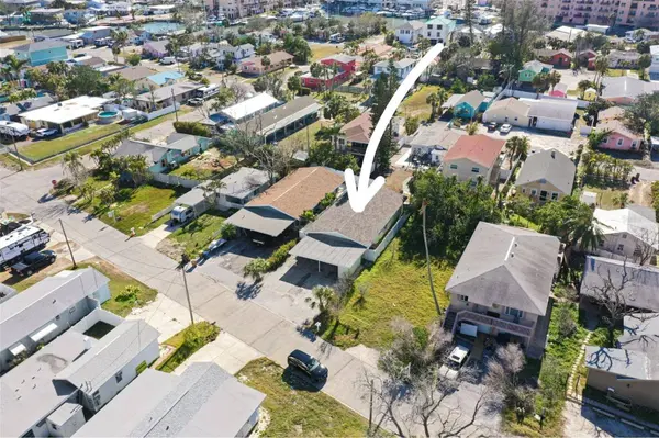 13248 4TH ST E, Madeira Beach, FL 33708