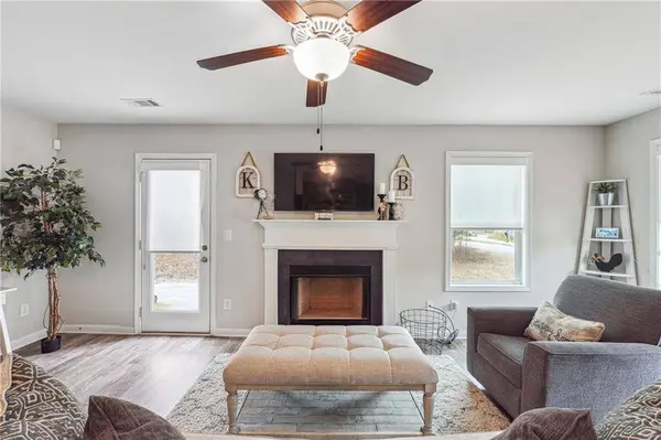 218 Cynthia CT, Dallas, GA 30157