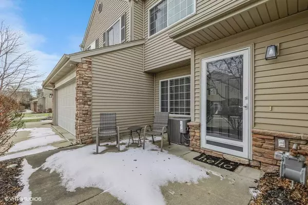 8610 Ep True Parkway #12008, West Des Moines, IA 50266