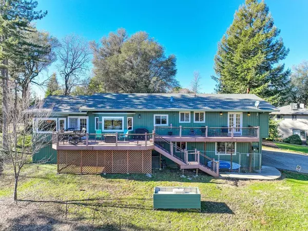 12280 Poplar RD, Auburn, CA 95602