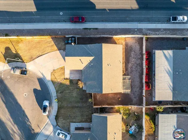 1138 Elm Ct, Brawley, CA 92227