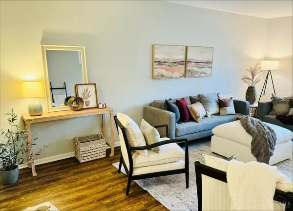 3542 Amberacres Dr #300N, Cincinnati, OH 45237