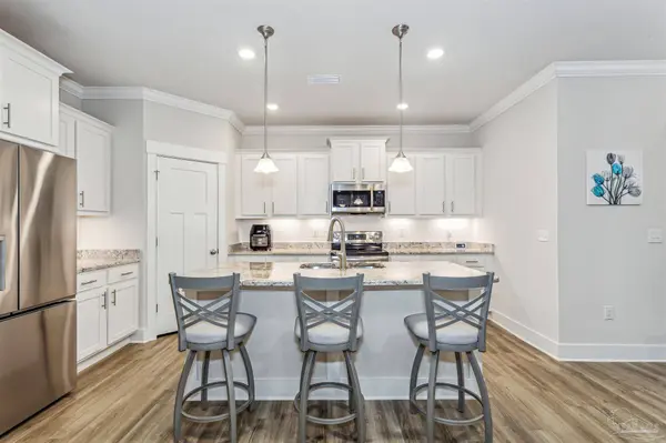 6311 Romsey Ct, Gulf Breeze, FL 32563