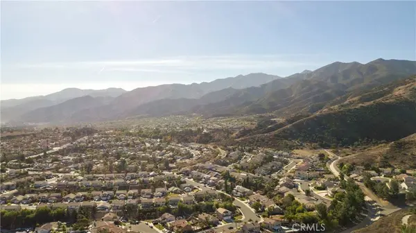 8832 Gentle Wind DR, Corona, CA 92883