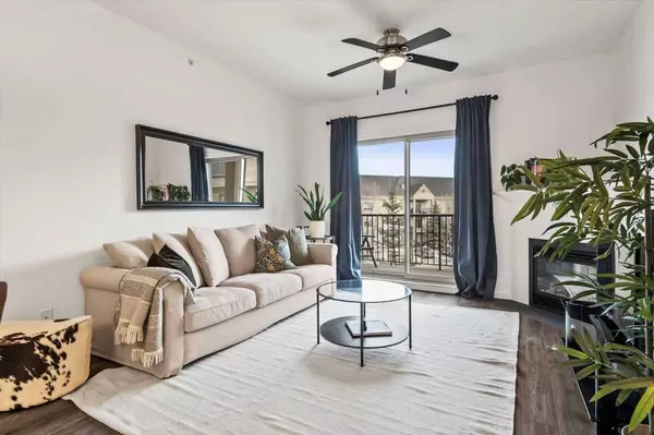 30 Cranfield Link SE #301, Calgary, AB T3M 0C4