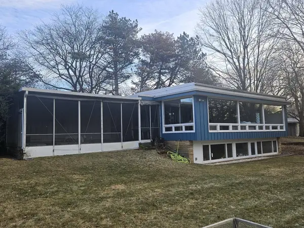 9449 N Regent, Bayside, WI 53217