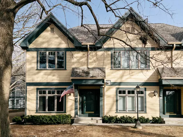 2302 E Edgewood, Shorewood, WI 53211