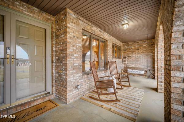 167 Cable RD, Jonesborough, TN 37659