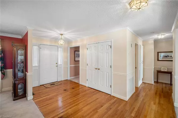 107 Shoshone RD, Lexington, NC 27295