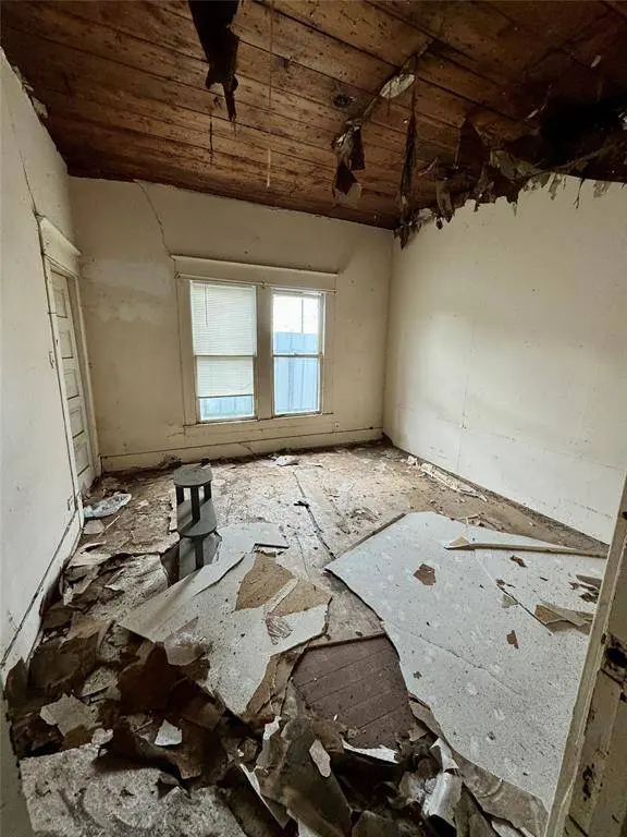 118 Van Molan ST, Houston, TX 77022