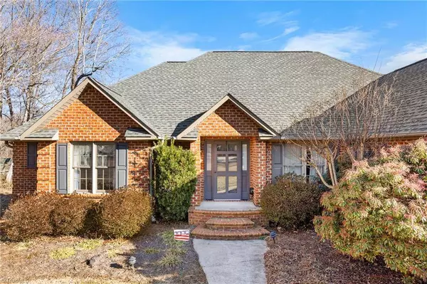 107 Shoshone RD, Lexington, NC 27295