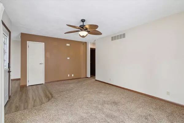 608 Kiwanis Court Unit #3, Freeport, IL 61032