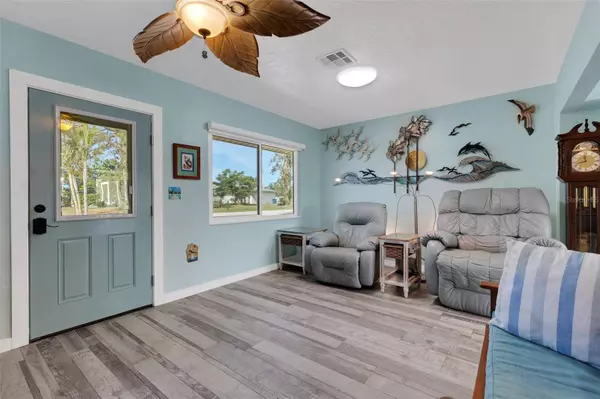 1985 FAIRVIEW DR, Englewood, FL 34223