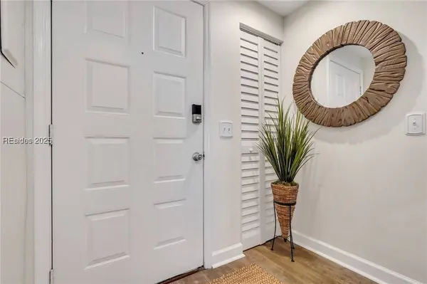 96 Mathews DR #95, Hilton Head Island, SC 29926