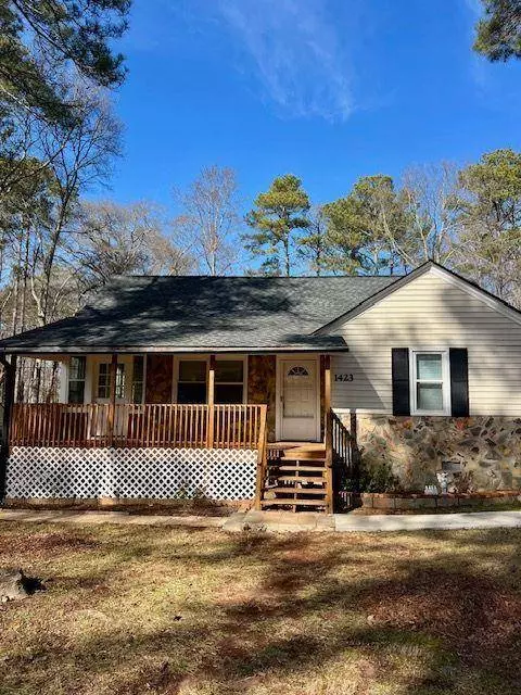 1423 N LEE ST, Griffin, GA 30223