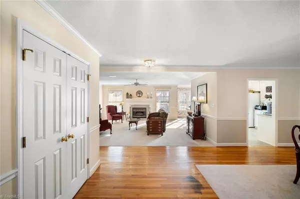 107 Shoshone RD, Lexington, NC 27295