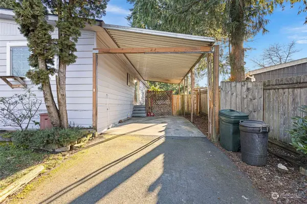 12605 E Gibson RD #50, Everett, WA 98204