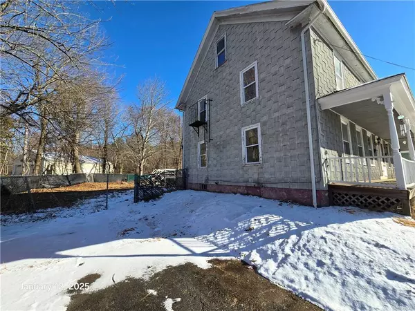 44 Park PL, Burrillville, RI 02859