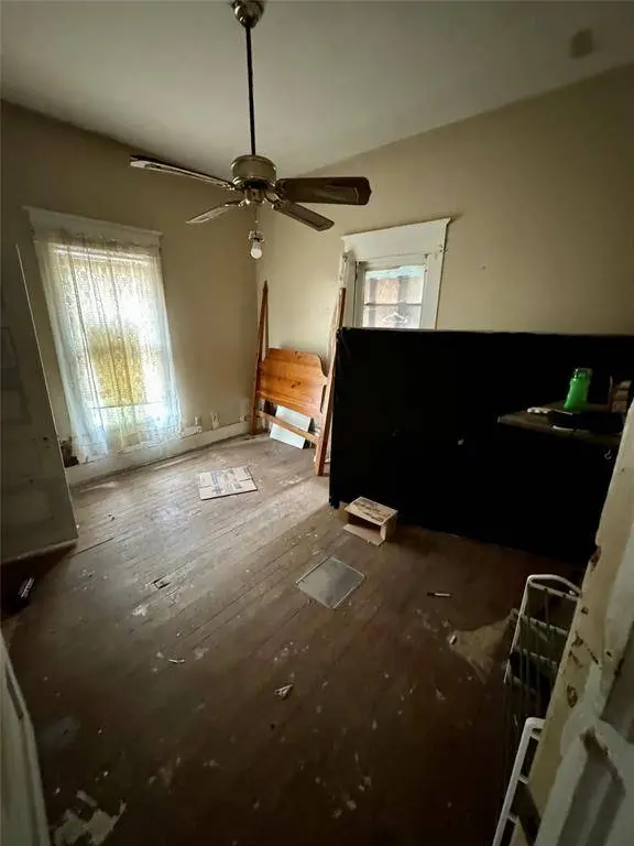 118 Van Molan ST, Houston, TX 77022