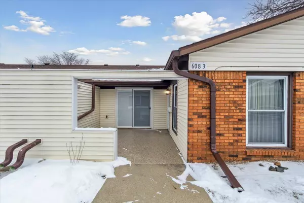 608 Kiwanis Court Unit #3, Freeport, IL 61032