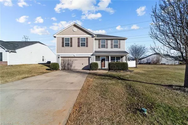 4322 Wyoming CT, Thomasville, NC 27360