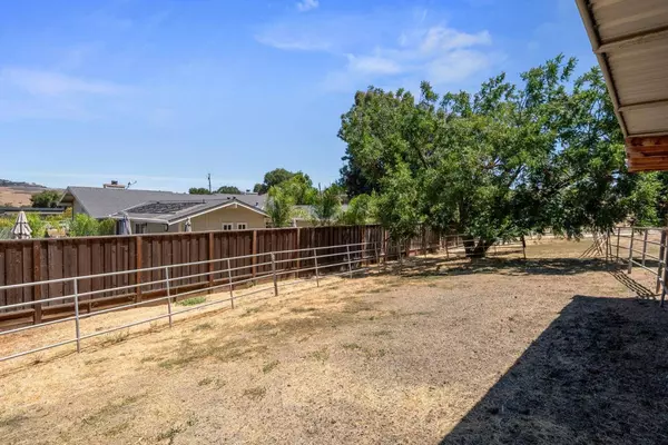 19795 Almaden Rd, San Jose, CA 95120-3408