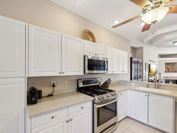 2644 MICHAEL PL, Dunedin, FL 34698