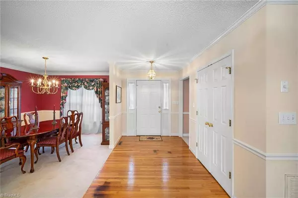 107 Shoshone RD, Lexington, NC 27295