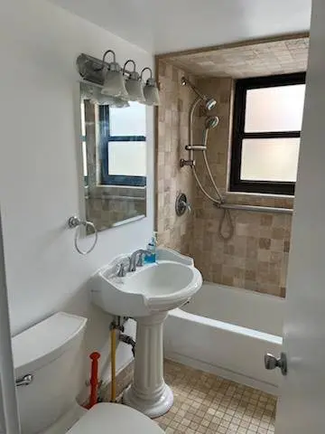 171 Pearsall DR #2F, Mount Vernon, NY 10552